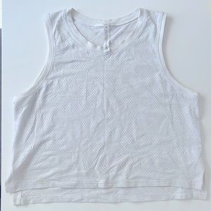 Lululemon crop tank